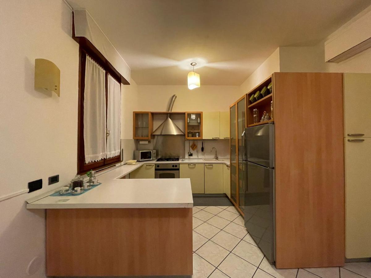 مودينا Royal Suite - Near Station & City Center المظهر الخارجي الصورة